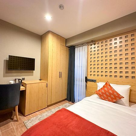 Mihman Hotel Истанбул Екстериор снимка